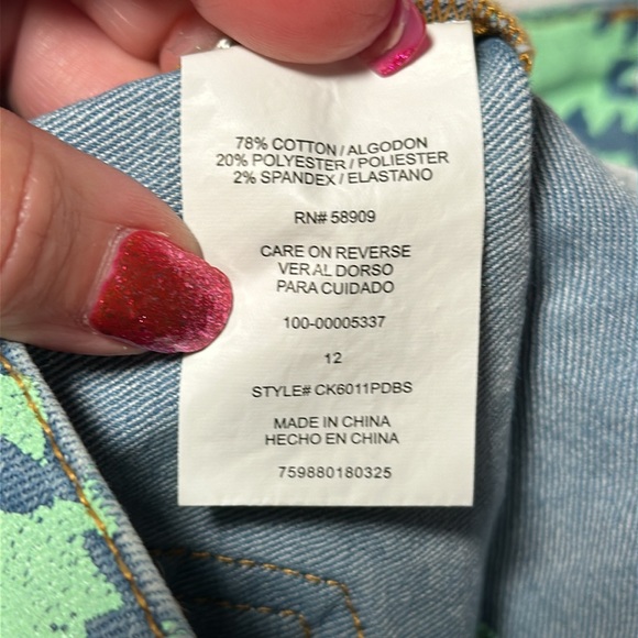 Copper Key Girls Denim Stretch Shorts, NWT’s, Size 12 - Picture 3 of 7